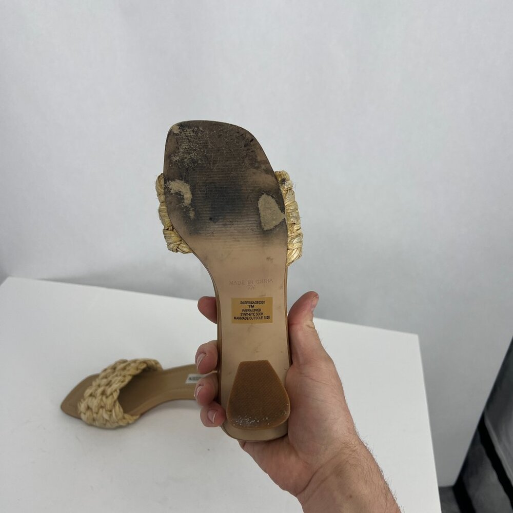 Steve Madden Saged Neutral Raffia Square Toe Heel Size 7 - Picture 11 of 14